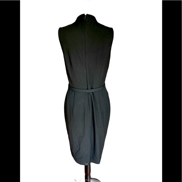 Ann Taylor THE PETITE V-NECK BELTED SHEATH DRESS - Picture 4 of 13